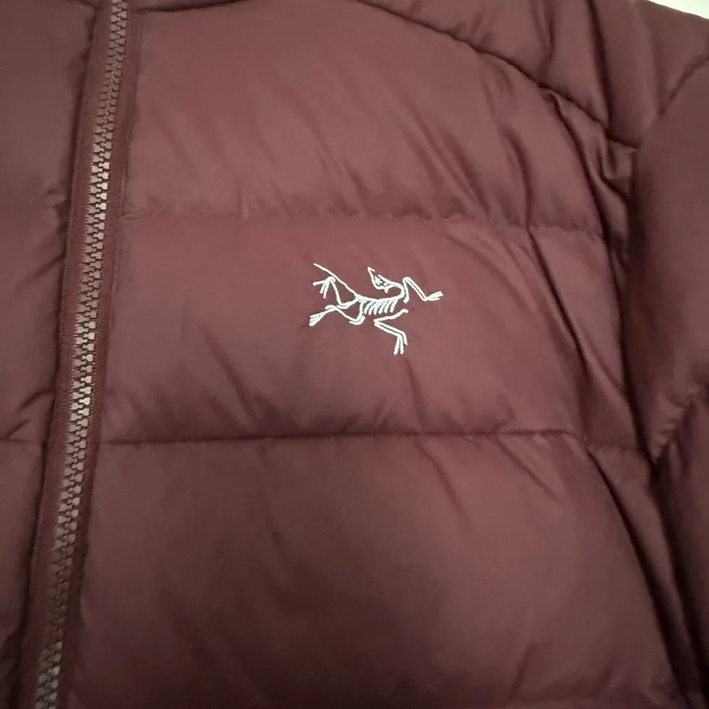 Arc'teryx Maroon Women's Jacket - Picture 3 of 7